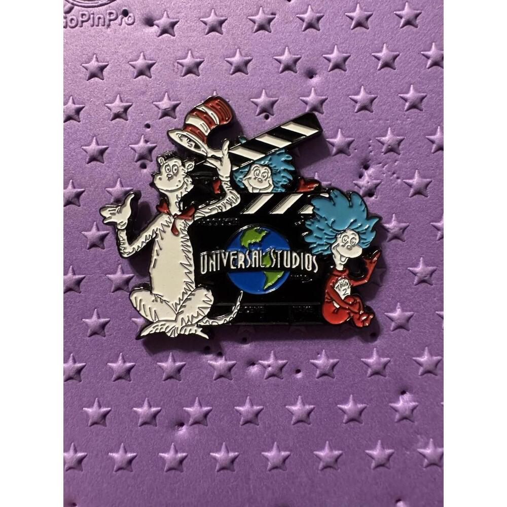 Universal Studios Orlando Dr Seuss Cat In The Hat Pin